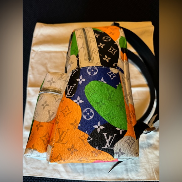 AUTHENTIC - LOUIS VUITTON - Discovery Backpack Monogram Portrait - Picture 10 of 14